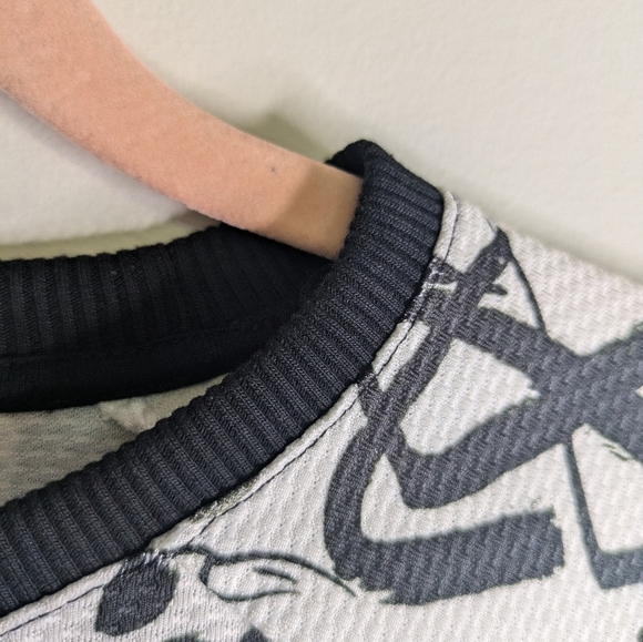 ZARA TRF Avant Garde Sketch Print Textured Sheath T-Shirt Dress in White & Black - Picture 10 of 12